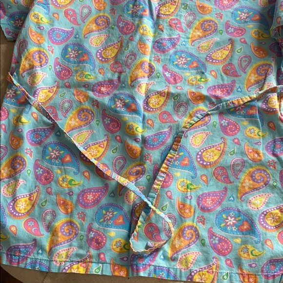 Scrub 5 tops bundle - Picture 8 of 12